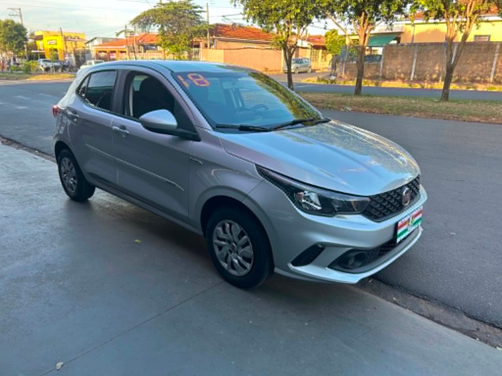 Fiat Argo Prata