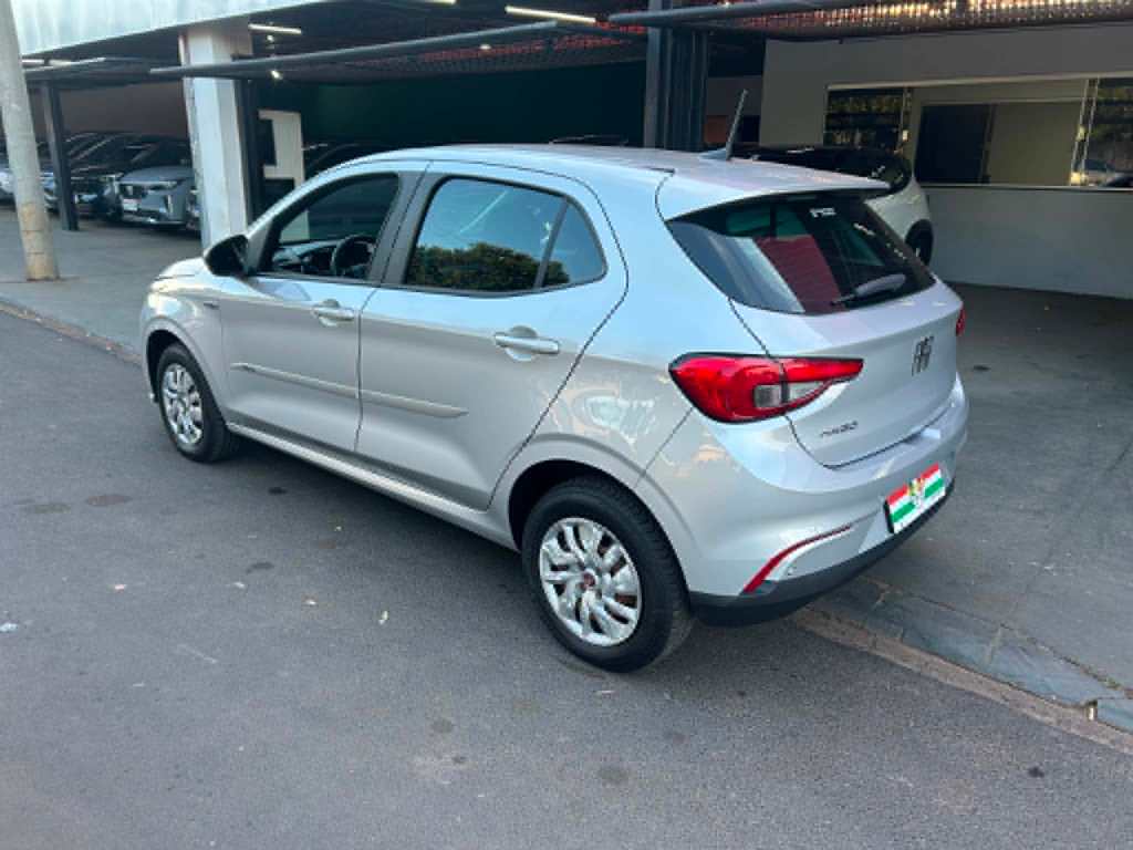 Fiat Argo Prata