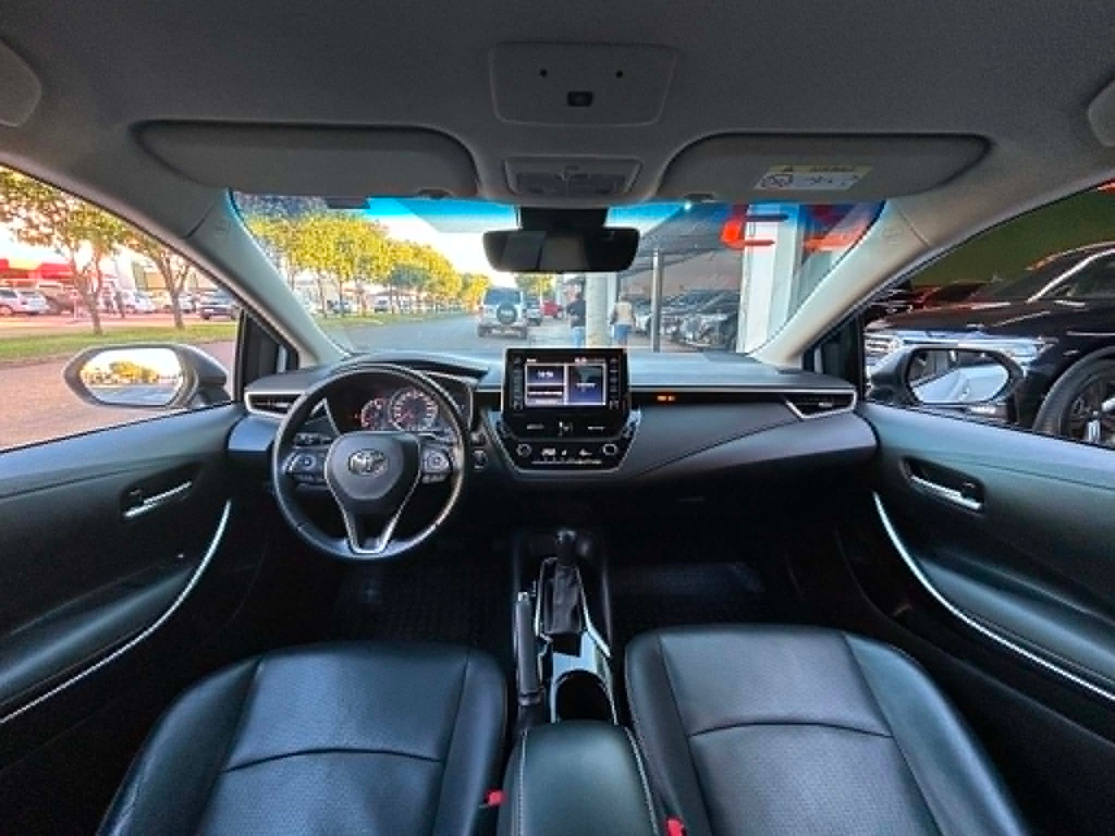 Toyota Corolla Branco