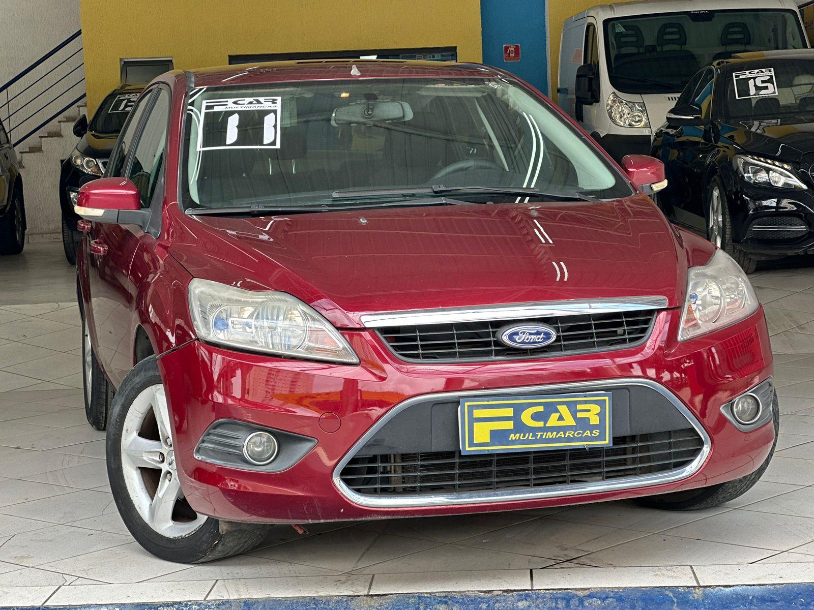 Ford Focus Sedan Vermelho