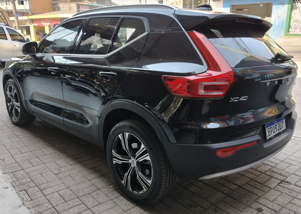 Volvo XC40 Preto