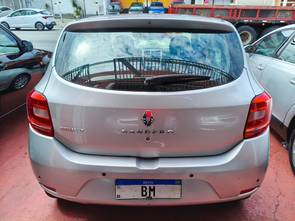 Renault Sandero Prata