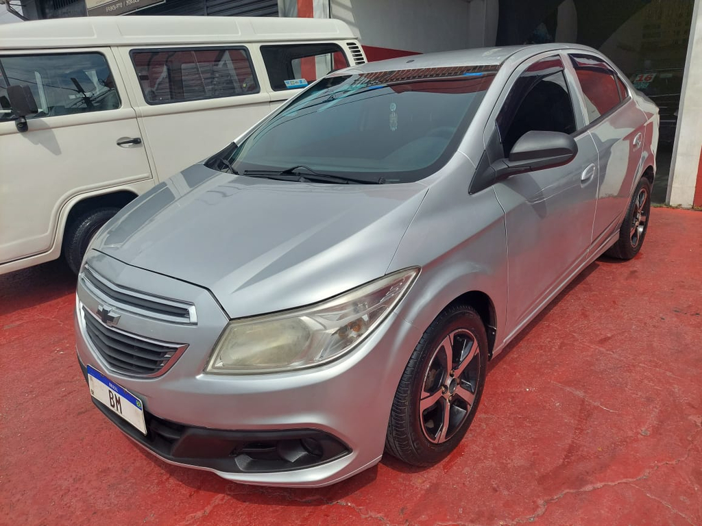 Chevrolet Prisma Prata