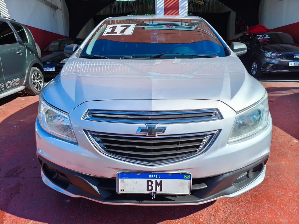 Chevrolet Prisma Prata