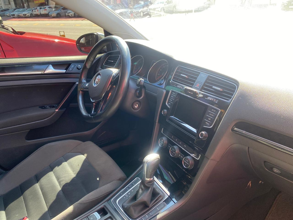Volkswagen Golf Prata