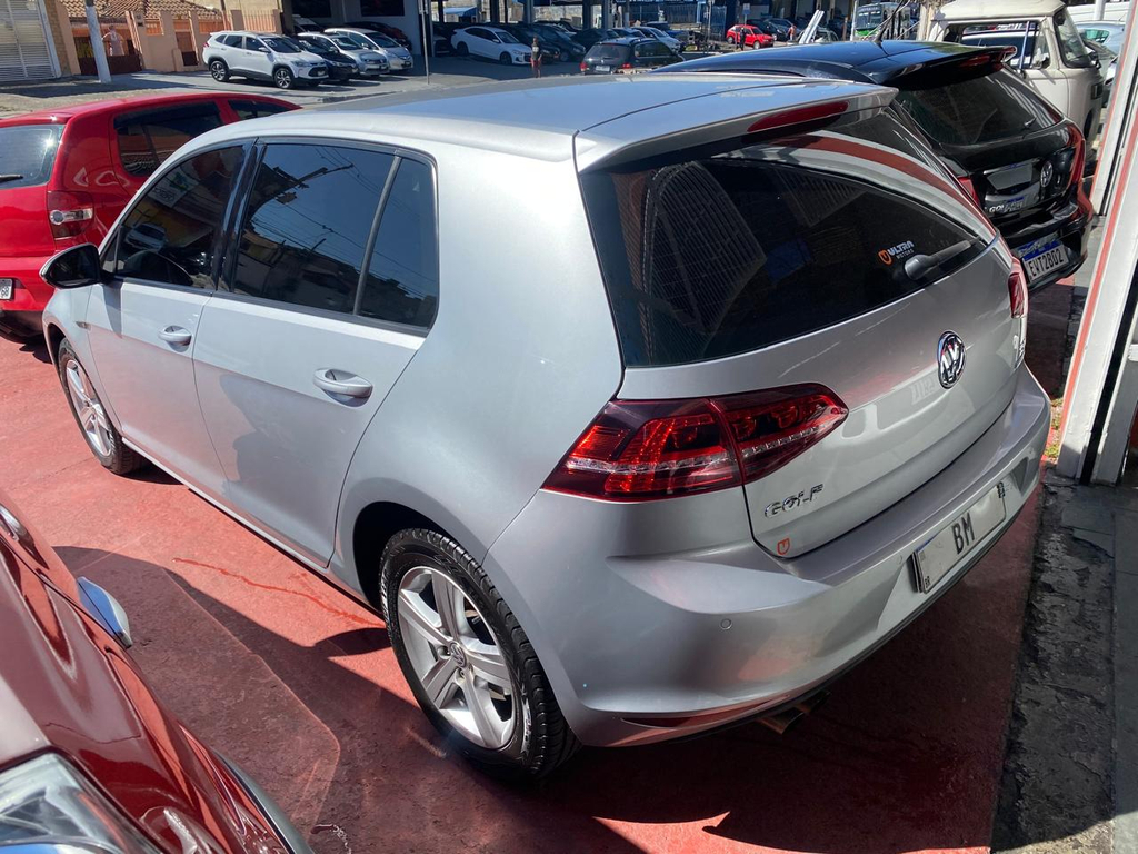 Volkswagen Golf Prata