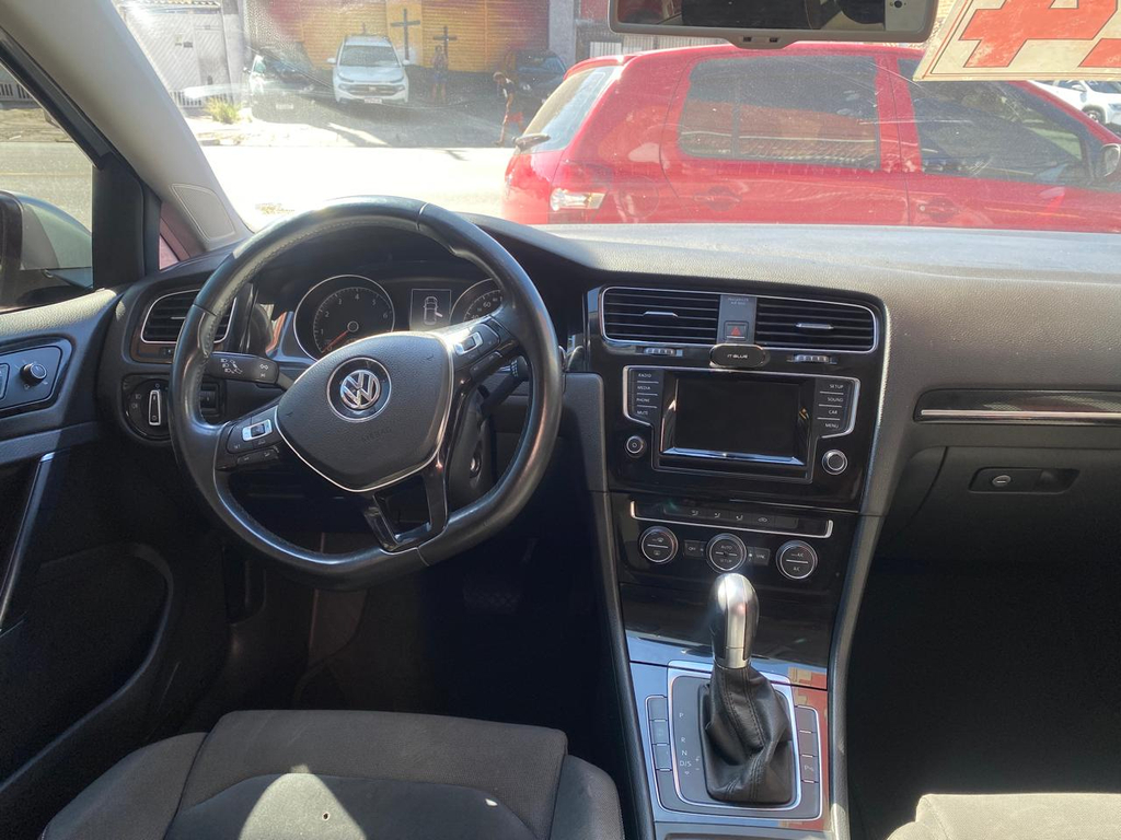 Volkswagen Golf Prata