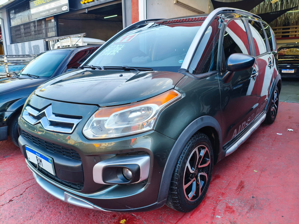 Citroen Aircross Cinza