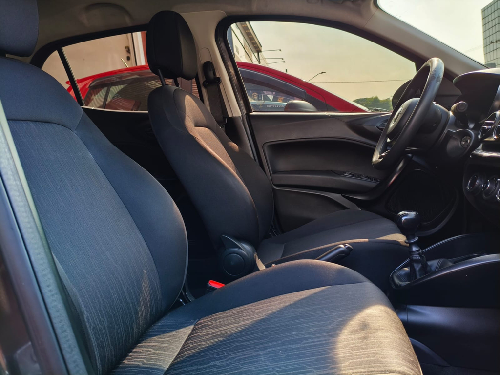 Fiat Argo Cinza