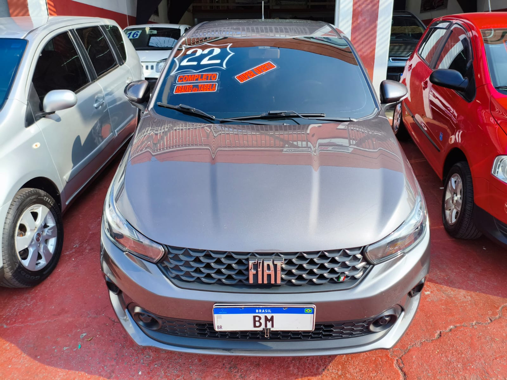 Fiat Argo Cinza