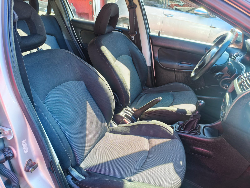 Peugeot 206 SW Prata