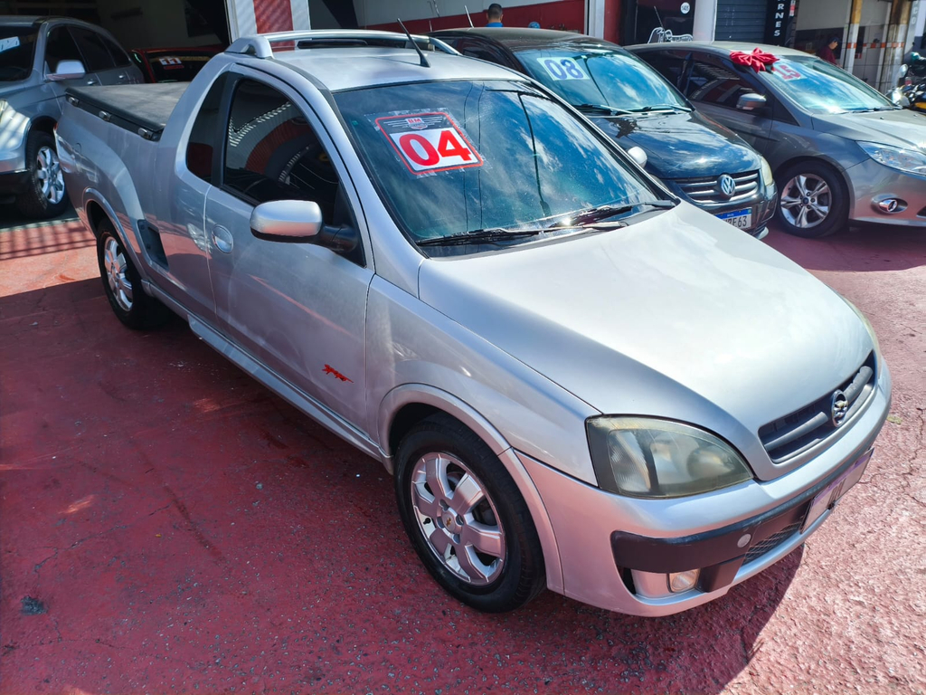 Chevrolet Montana Prata