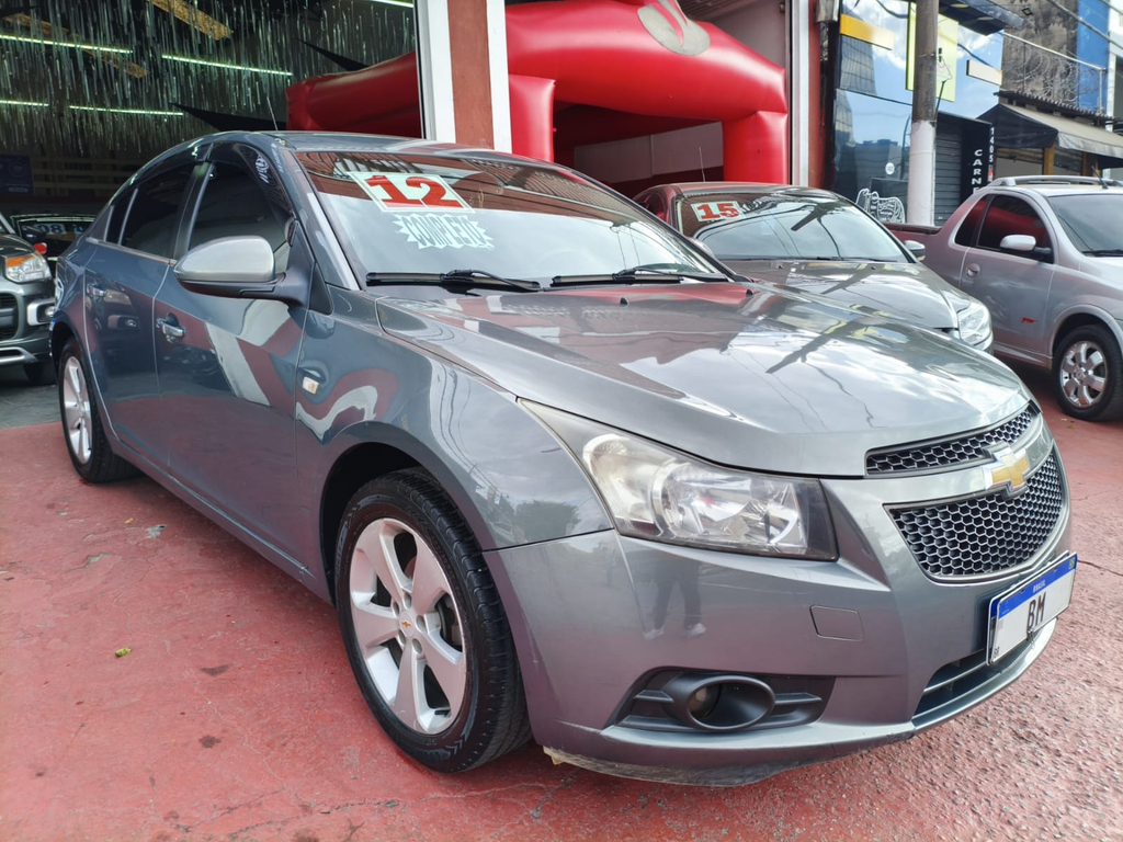 Chevrolet Cruze Sedan Cinza