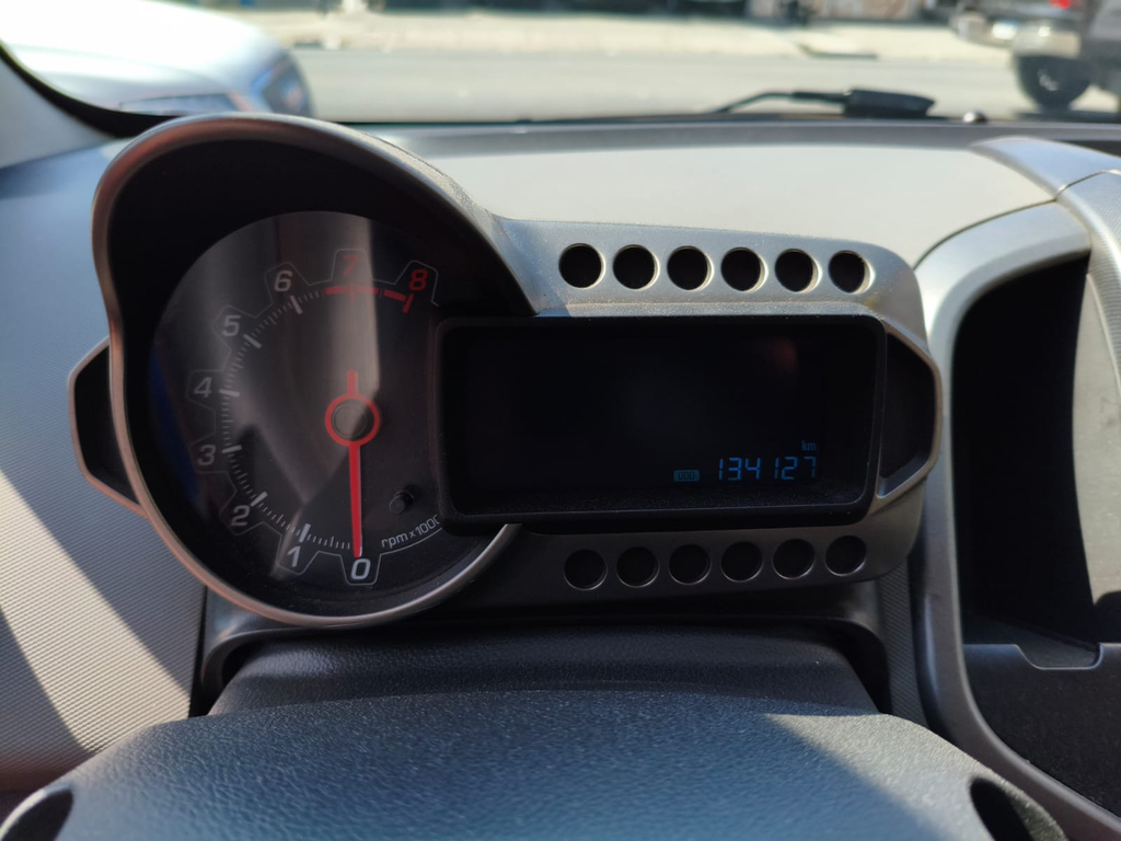 Chevrolet Sonic Azul