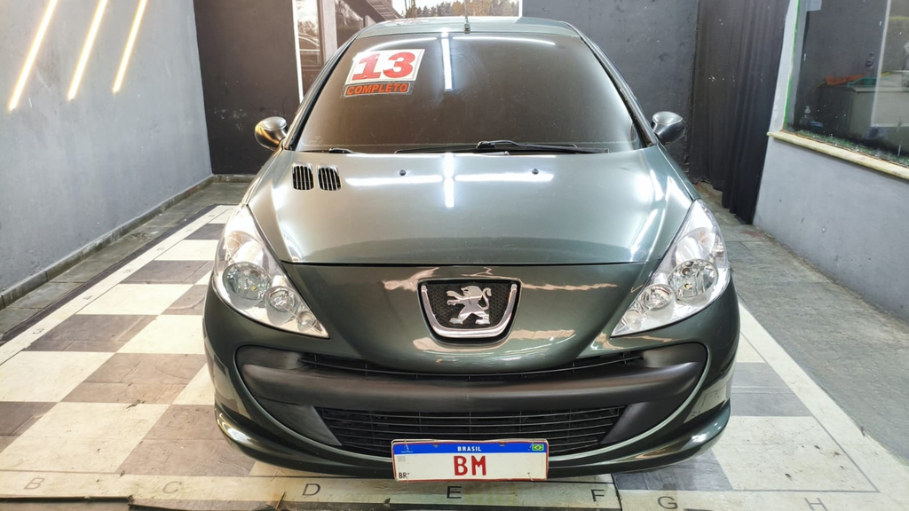 Peugeot 207 Cinza