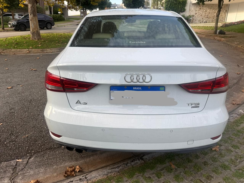Audi A3 Sedan Branco