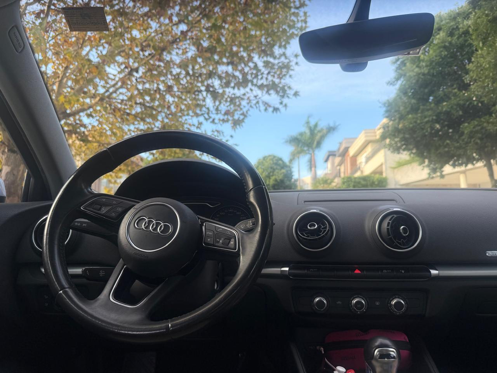 Audi A3 Sedan Branco