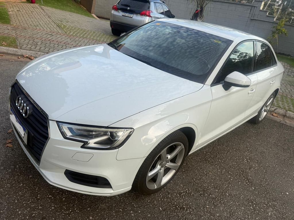 Audi A3 Sedan Branco