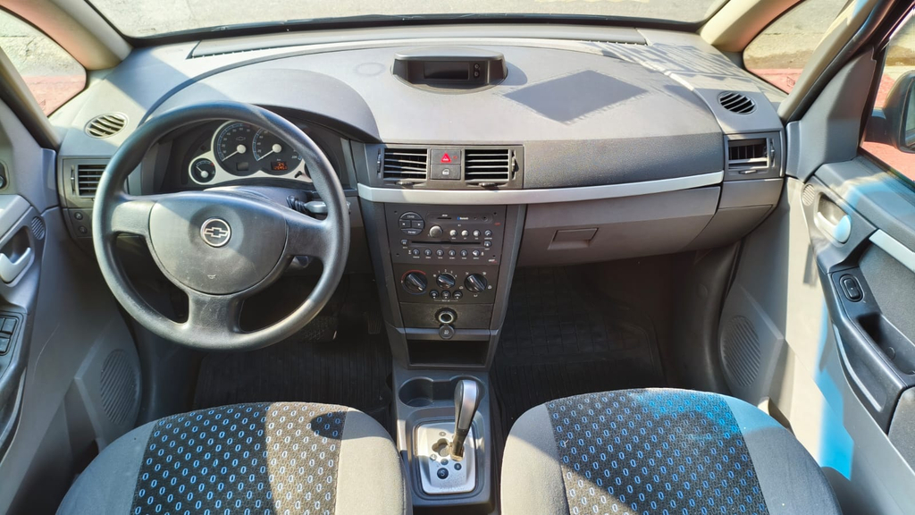 Chevrolet Meriva Preto