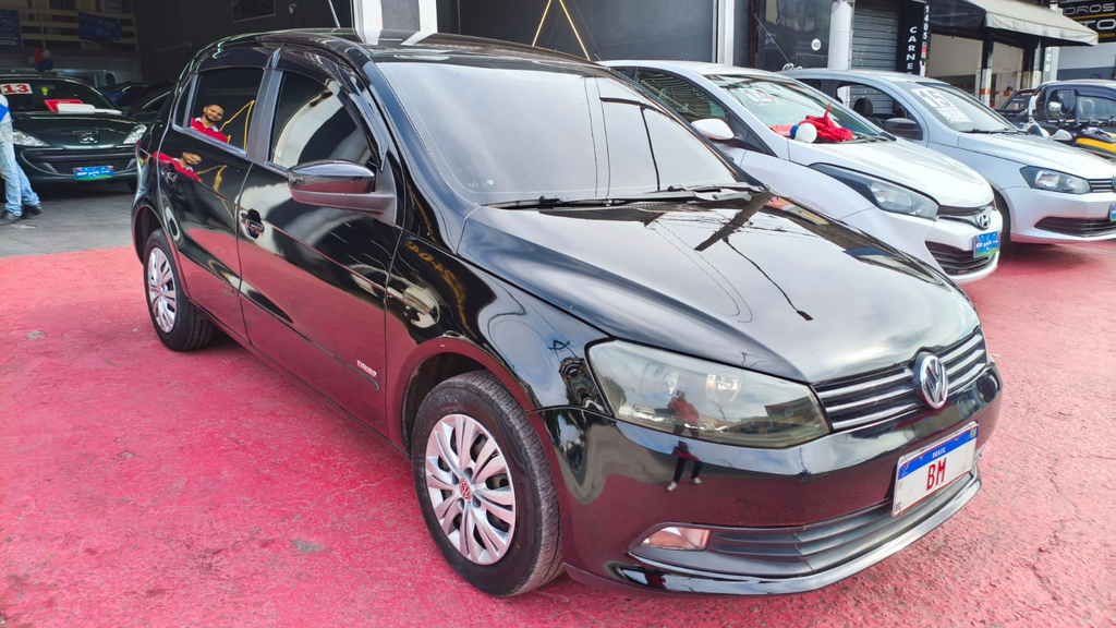 Volkswagen Gol Preto