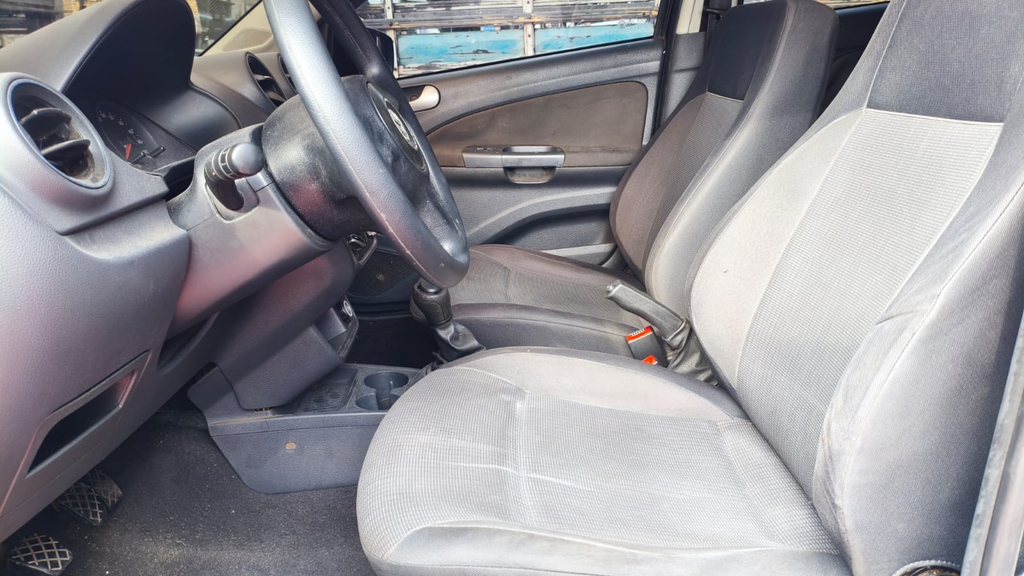 Volkswagen Gol Preto