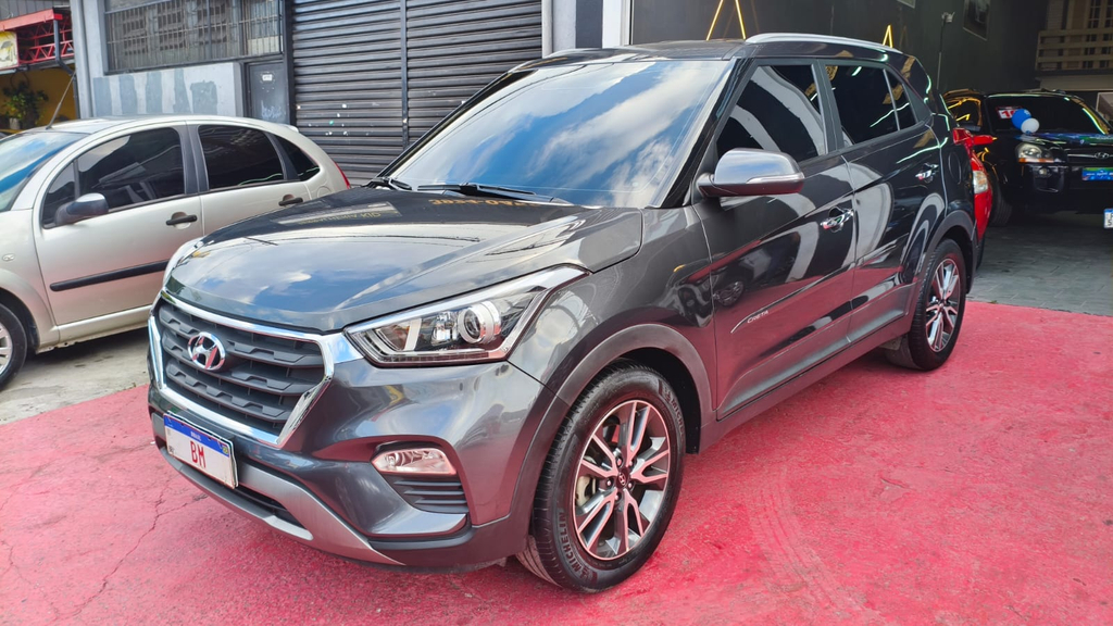 Hyundai Creta Cinza