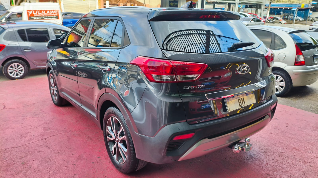 Hyundai Creta Cinza