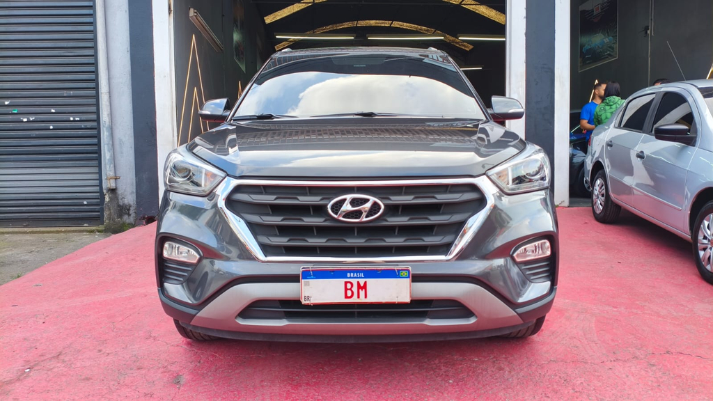 Hyundai Creta Cinza