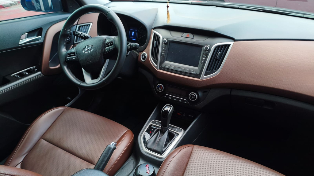 Hyundai Creta Cinza