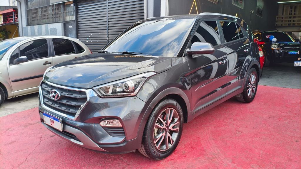 Hyundai Creta Cinza
