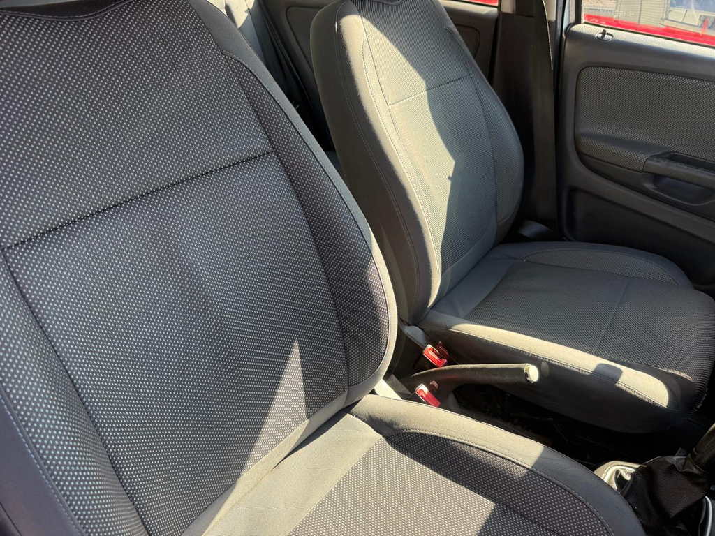 Volkswagen Fox Prata