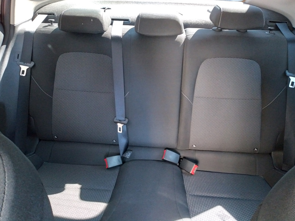 Chevrolet Onix Sedan Preto