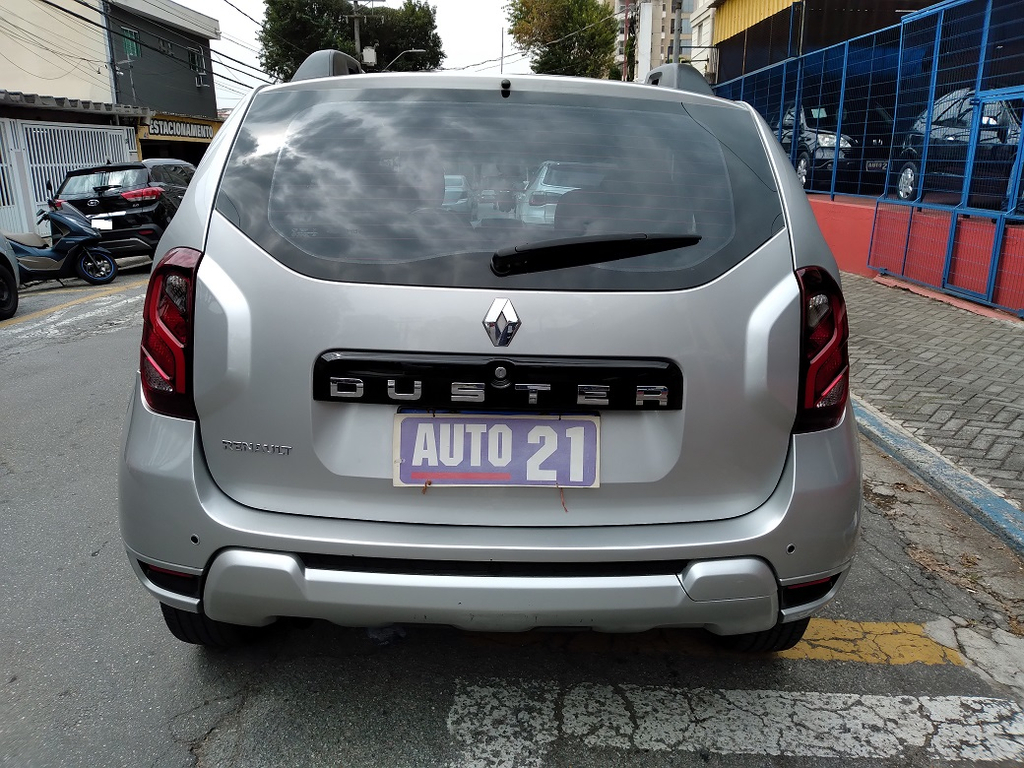 Renault Duster Prata