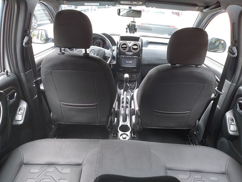 Renault Duster Prata