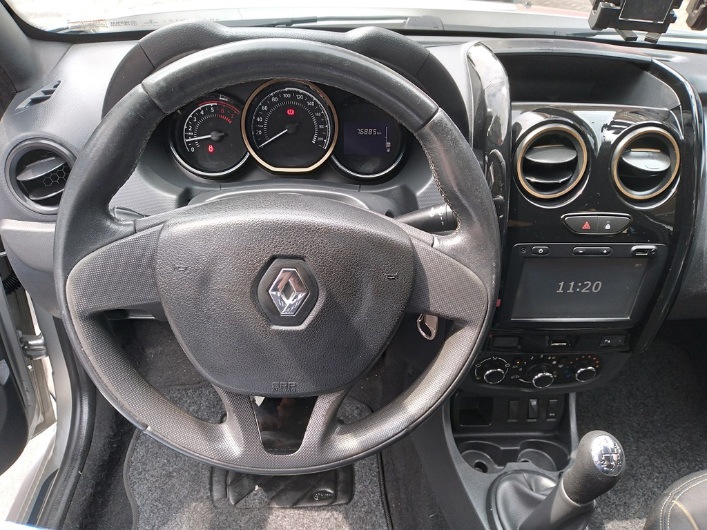 Renault Duster Prata