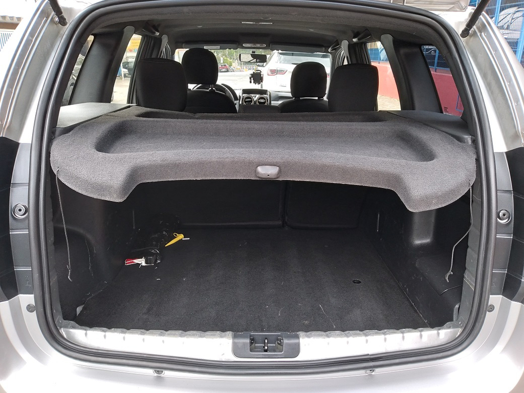 Renault Duster Prata
