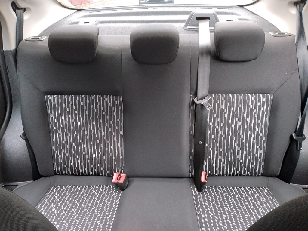 Ford Ka Sedan Branco