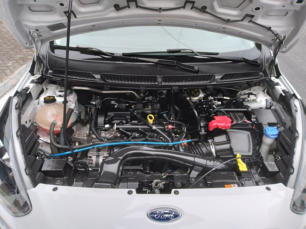 Ford Ka Sedan Branco