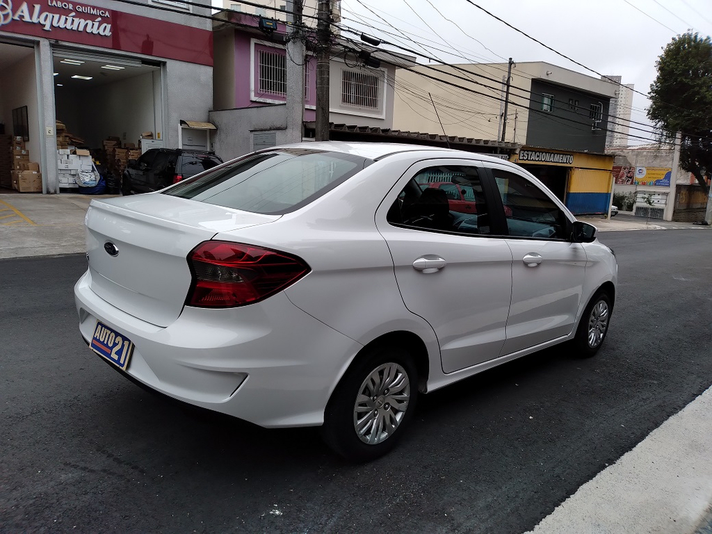 Ford Ka Sedan Branco