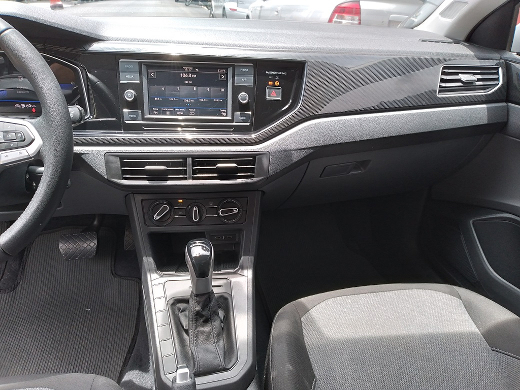 Volkswagen Virtus Prata