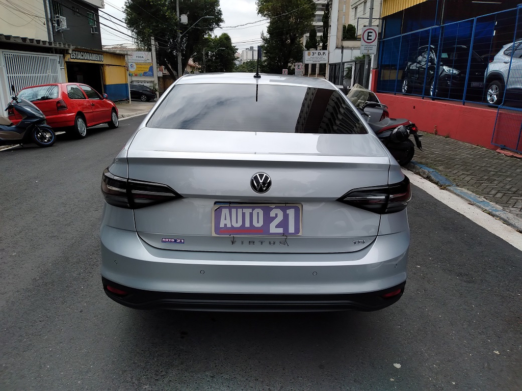 Volkswagen Virtus Prata
