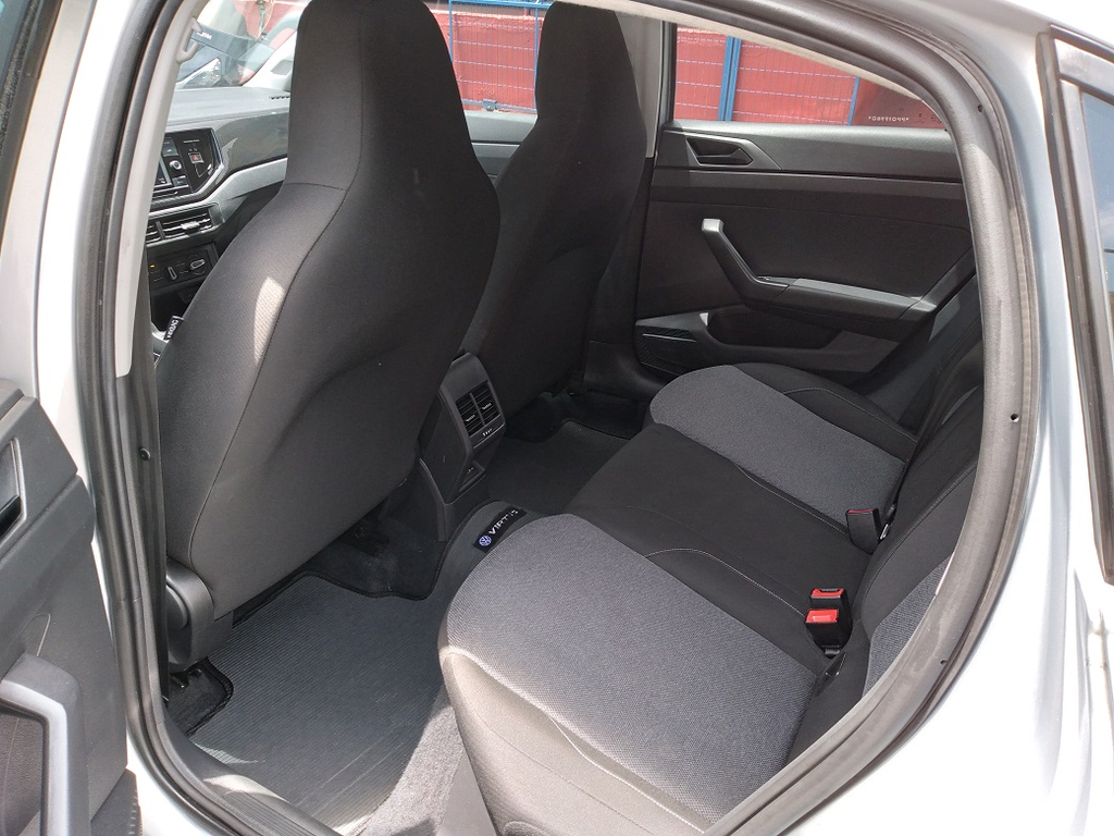 Volkswagen Virtus Prata