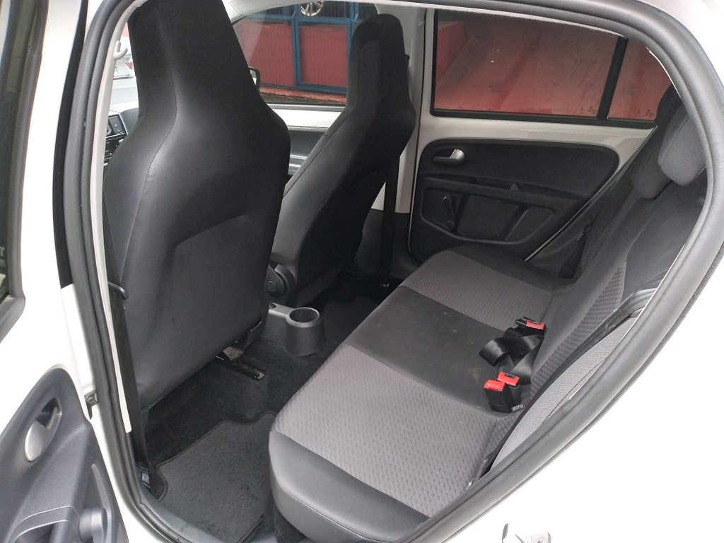 Volkswagen Up! Branco