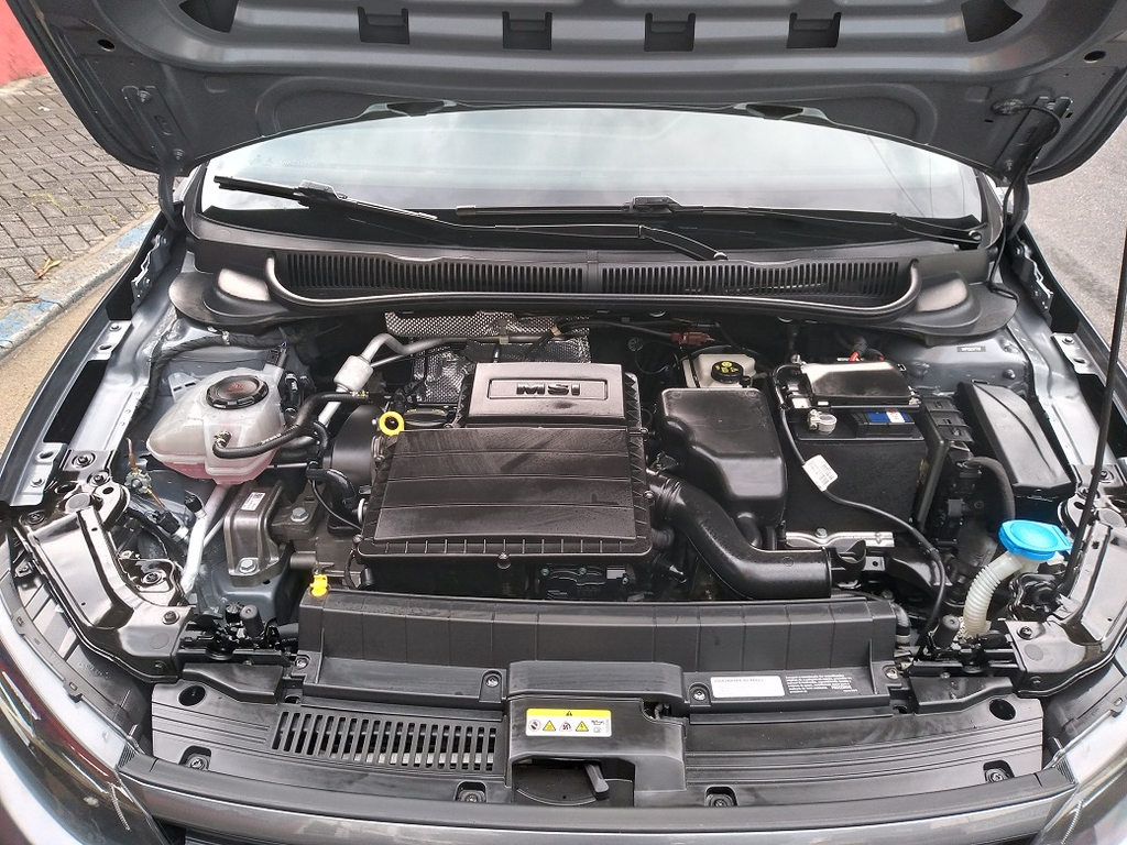 Volkswagen Polo Cinza