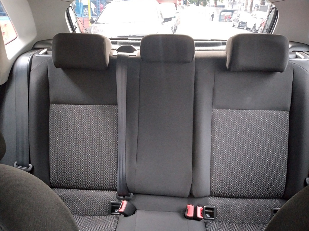 Volkswagen Polo Cinza