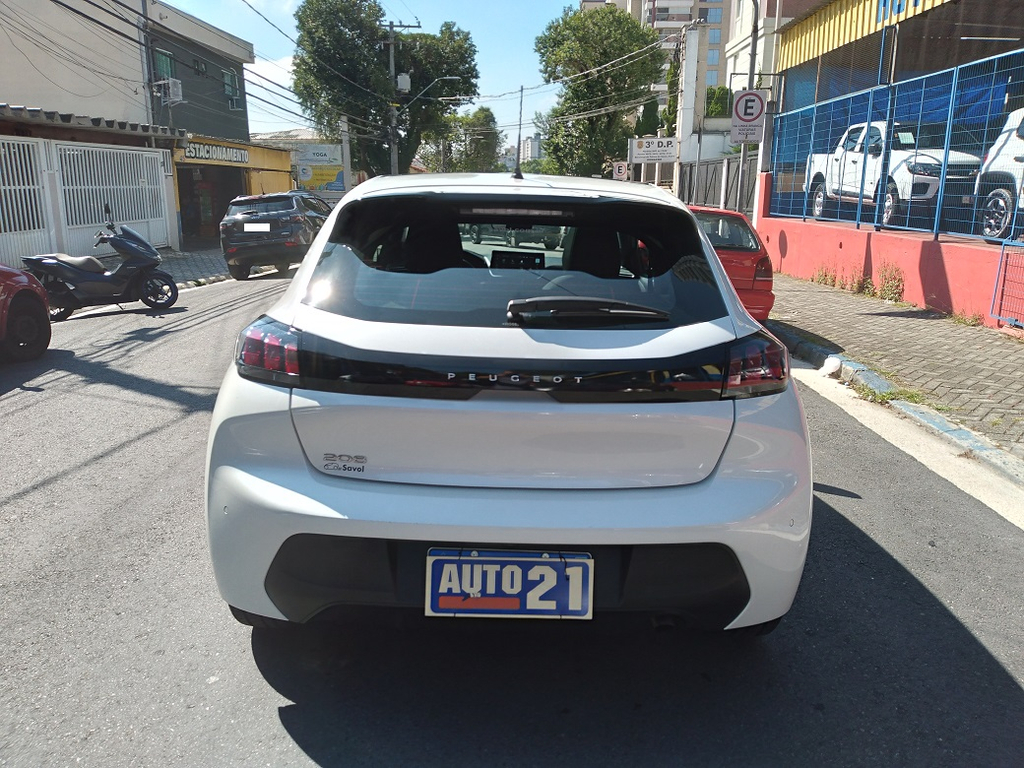 Peugeot 208 Branco