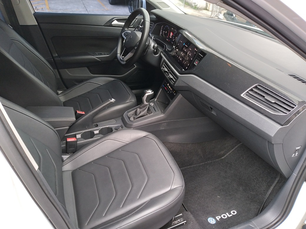Volkswagen Polo Branco