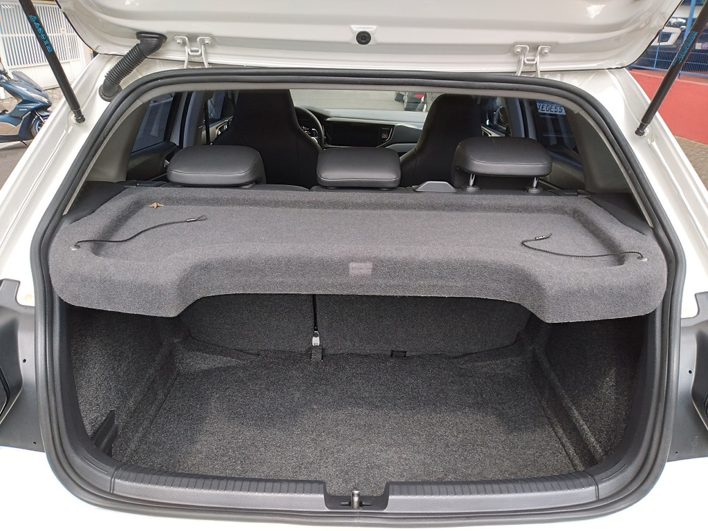 Volkswagen Polo Branco