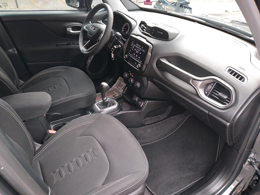 Jeep Renegade Cinza