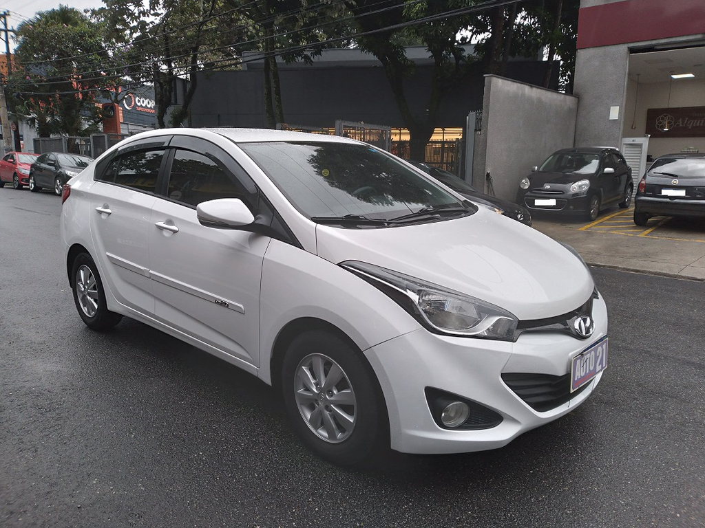 Hyundai HB20S Branco